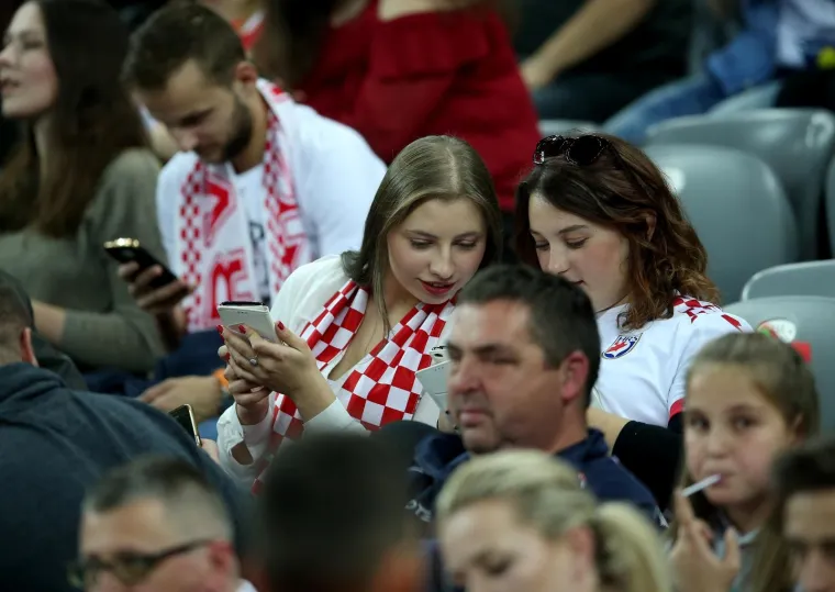 HRVATSKA DEFINITIVNO VOLI KAUBOJE: Atmosfera u zagrebačkoj Areni je bila spektakularna