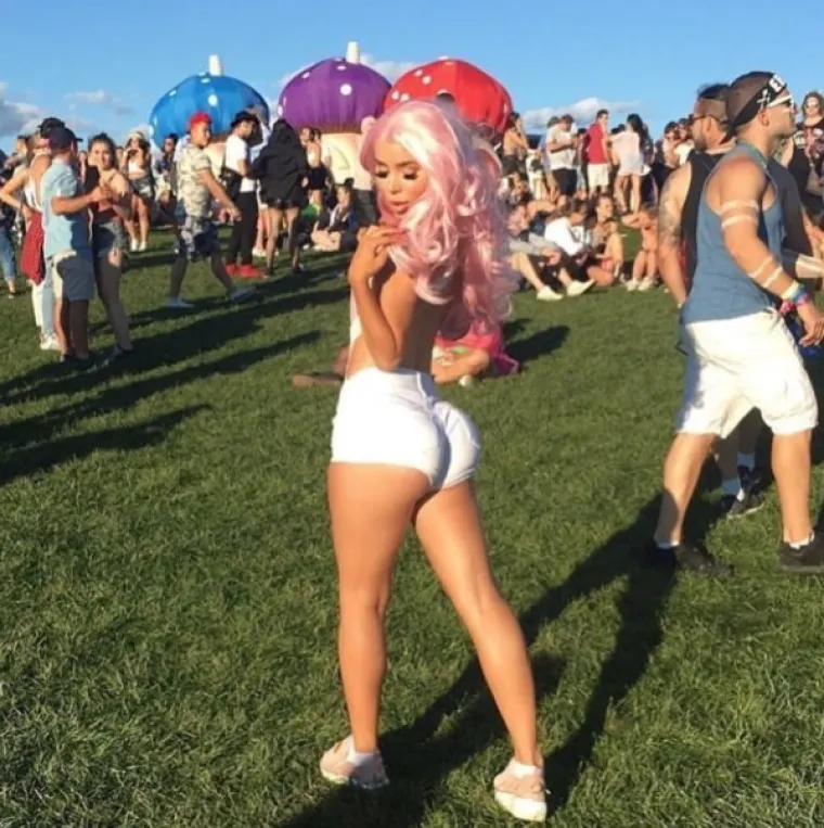 SEKSI I KAD SE RAZVALE: Kada one dođu, svi opijati na partiju postaju suvi&scaron;ni