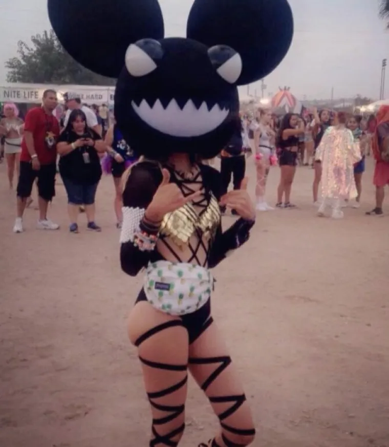 SEKSI I KAD SE RAZVALE: Kada one dođu, svi opijati na partiju postaju suvi&scaron;ni