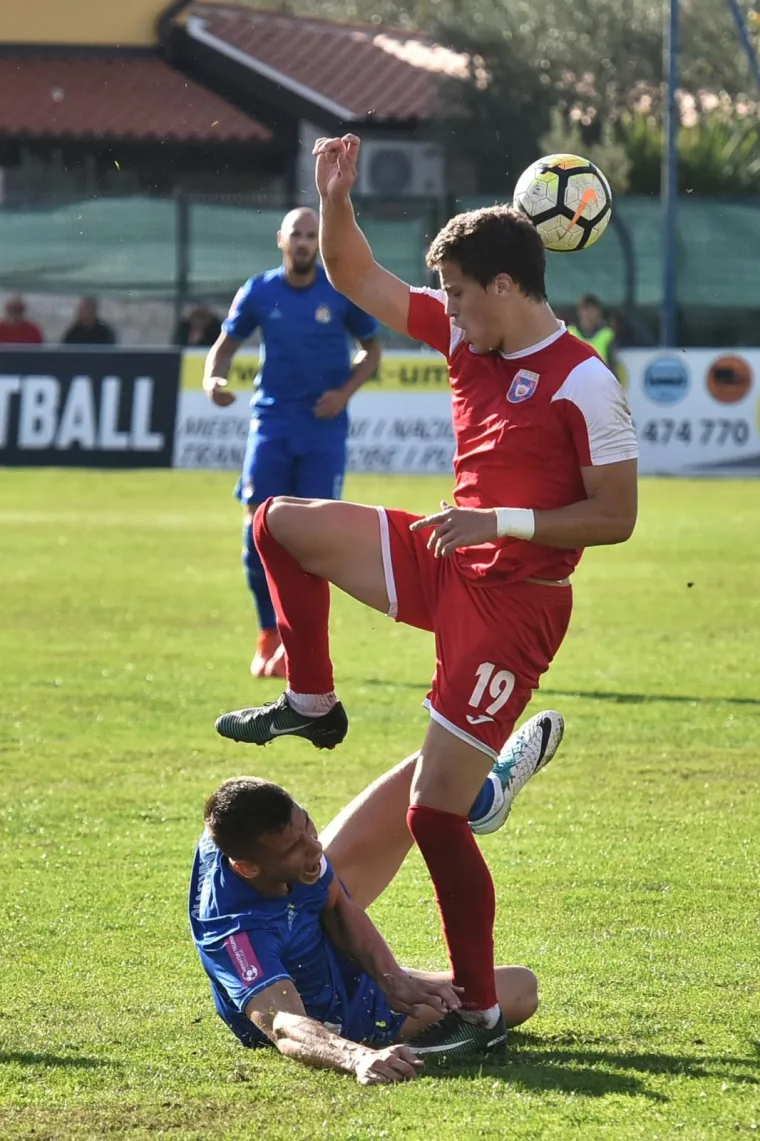 DINAMOVA MUKA U NOVIGRADU: Ovako se Zagrepčani muče s niželiga&scaron;om