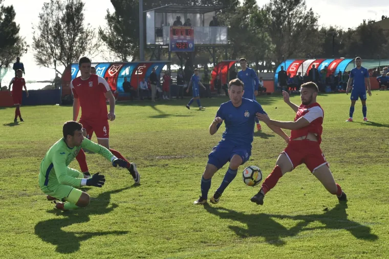 DINAMOVA MUKA U NOVIGRADU: Ovako se Zagrepčani muče s niželiga&scaron;om