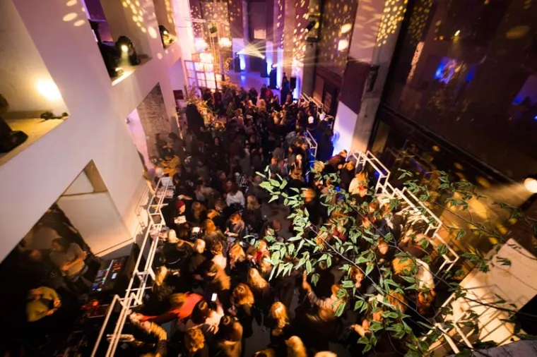 Pogledajte tko je sve do&scaron;ao na ekskluzivan shopping ERDEM X H&M kolekcije