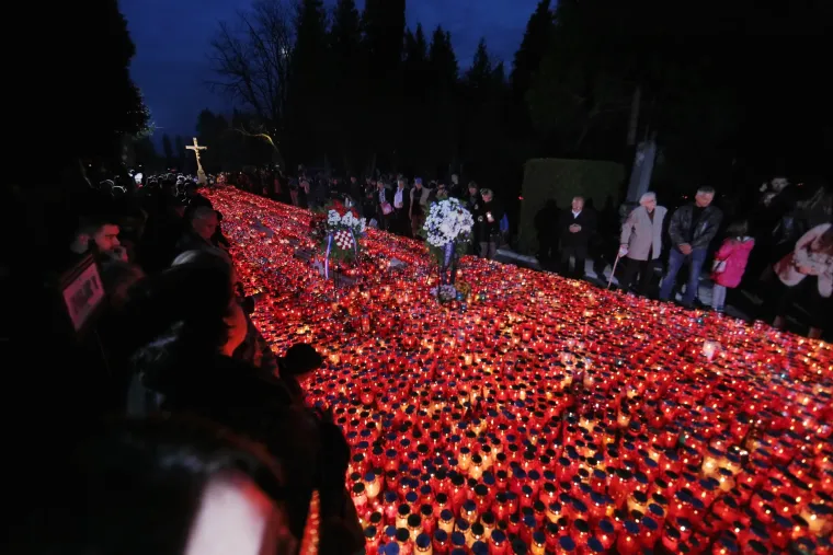 Svijeće za Franju Tuđmana