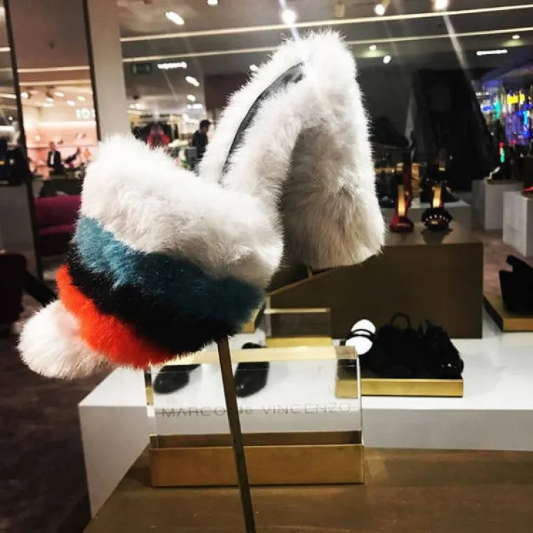 MODA ILI ČISTA LAKRDIJA? Krpice koje izgledaju kao da je nekome stvarno već ponestalo ideja