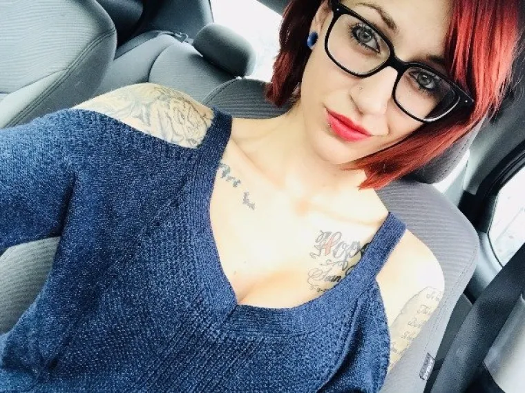 SEKSEPILNIJE OD PLAVU&Scaron;A I BRINETA ZAJEDNO: Ne može ba&scaron; svako nositi crvenu kosu (i malo &scaron;to drugo)