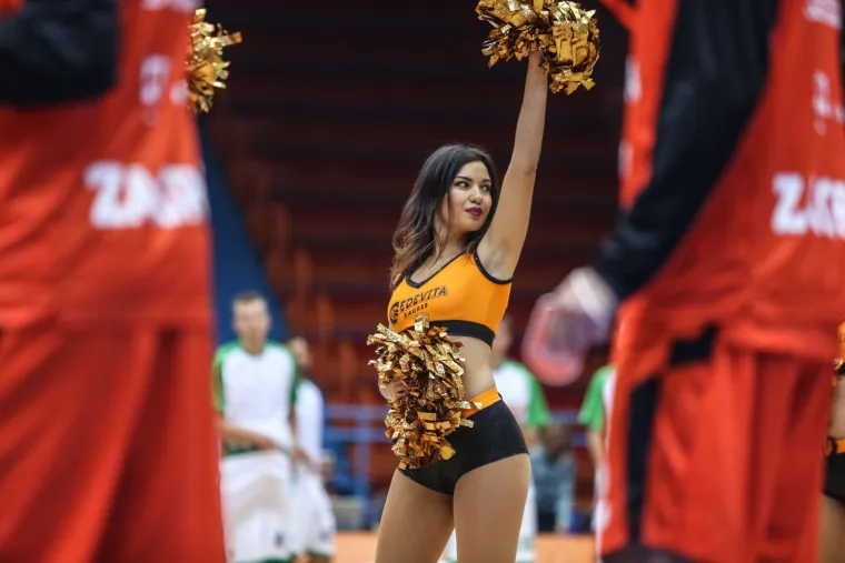 Oduzimaju dah: Cedevita&scaron;ice zabavljale navijače na utakmici KK Cedevita - Unics Kazan