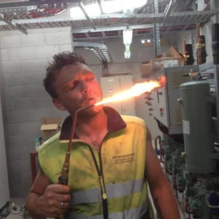 OVI MU&Scaron;KARCI DOSLOVNO ŽIVE NA RUBU: Nije niti čudo &scaron;to žene žive duže od mu&scaron;karaca