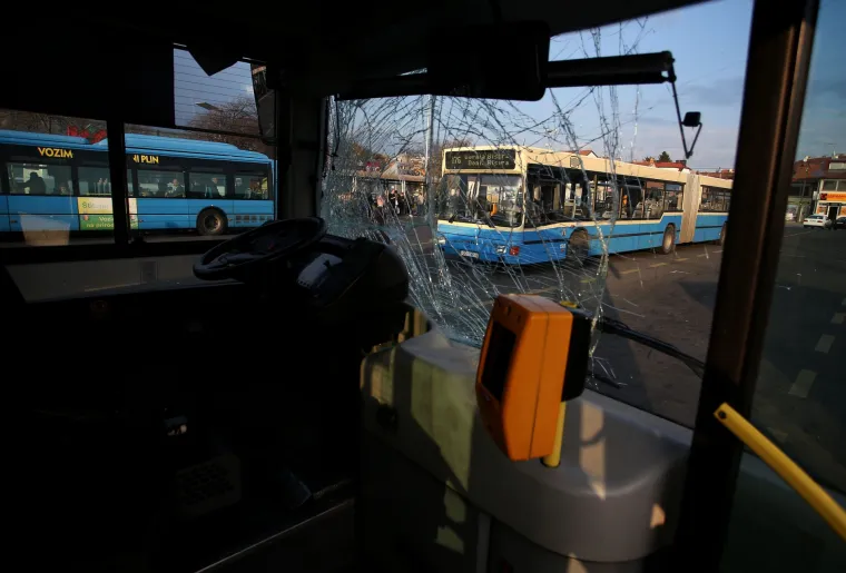 Sudar ZET-ovih autobusa