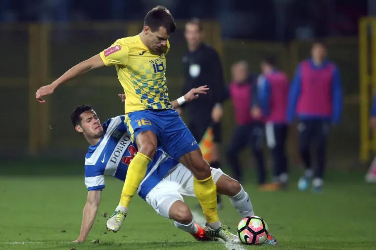 INTER RAZBIO OSJEČANE: Publika u Zapre&scaron;iću svjedočila provom iznenađenju 15. kola HNL-a