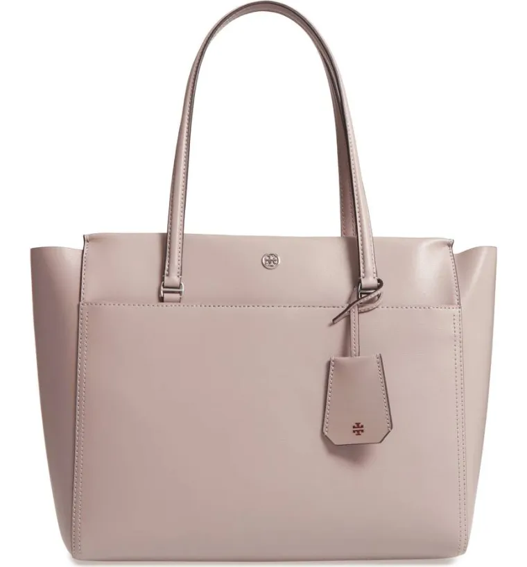 Tory Burch kožna torba, 1.386,37 kuna (snižena sa 2.069,20 kuna)