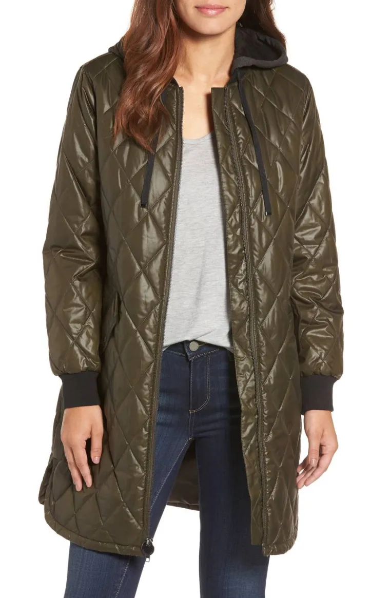 Michael Michael Kors duga jakna, 624,23 kune (snižena sa 958,22 kune)