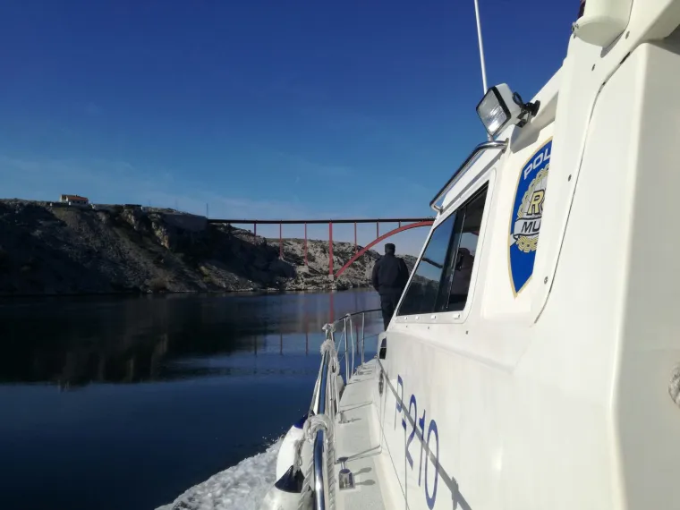 Detaljna pretraga akvatorija: nastavlja se intenzivna potraga za nestalim pilotom kod Maslenice