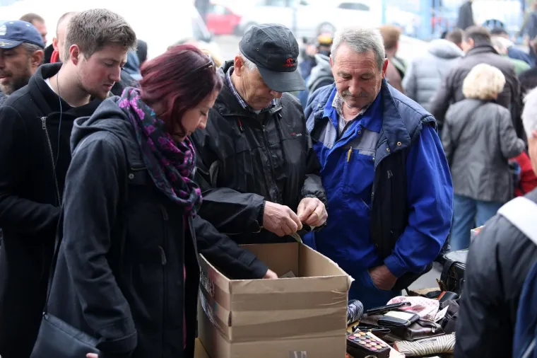 OD TORBICA, PREKO BICIKALA, DO STROJEVA: Policija organizirala rasprodaju pronađenih stvari