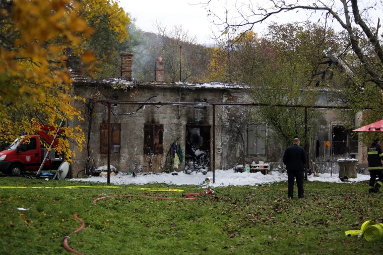 Rijeka: vatrogasci ugasili požar na obiteljskoj kući u selu Podhum
