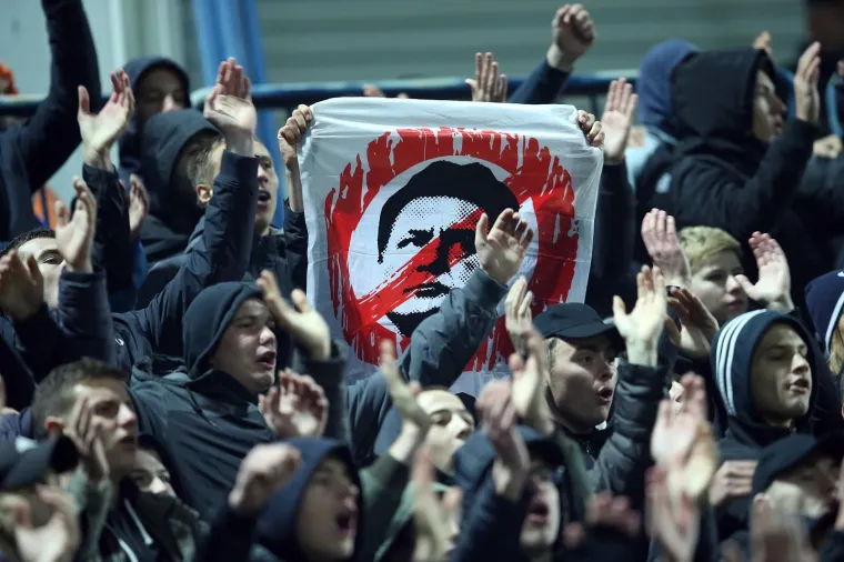 Policija je morala ući na tribine na kojoj su Boysi. Ovo je razlog.