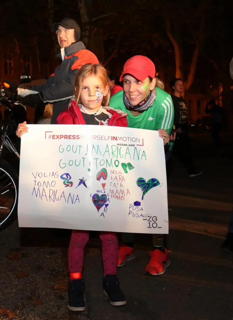 ZAGREBAČKI NOĆNI CENER: 2500 trkača otrčalo 10 kilometara povodom mjeseca borbe protiv ovisnosti