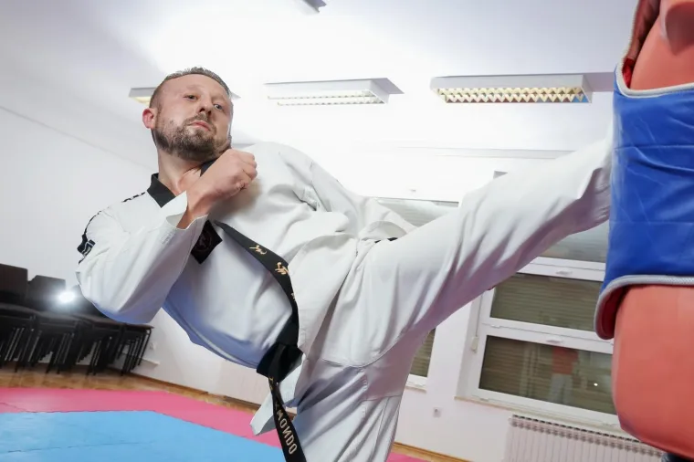 BIVŠI SABORSKI ZASTUPNIK POHVALIO SE CRNIM POJASOM U TAEKWONDOU:  Ivan Tepeš više se ne bavi politikom