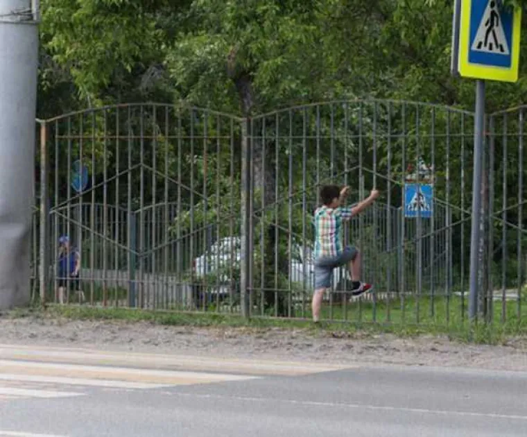 FOTKE KOJE RUSI OBJAVLJUJU NA DRU&Scaron;TVENIM MREŽAMA SU NE&Scaron;TO POSEBNO: Ponose se slikama koje drugi bri&scaron;u