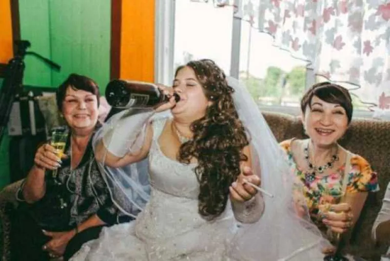 FOTKE KOJE RUSI OBJAVLJUJU NA DRU&Scaron;TVENIM MREŽAMA SU NE&Scaron;TO POSEBNO: Ponose se slikama koje drugi bri&scaron;u