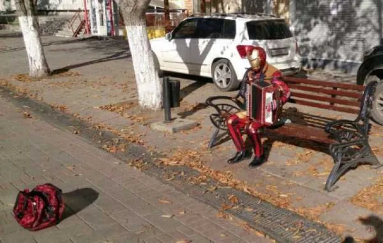 FOTKE KOJE RUSI OBJAVLJUJU NA DRU&Scaron;TVENIM MREŽAMA SU NE&Scaron;TO POSEBNO: Ponose se slikama koje drugi bri&scaron;u