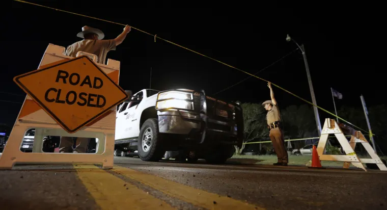 U pokolju u Teksasu 26 mrtvih, dvadesetak osoba ranjeno: žrtve su stare od 5 do 72 godine