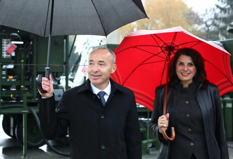 SAD DONIRAO HV-u VRIJEDNU OPREMU:  Utovarivač, dva teretna motorna vozila i dva sustava za proči&scaron;ćavanje vode vrijedni 1,5 milijuna dolara