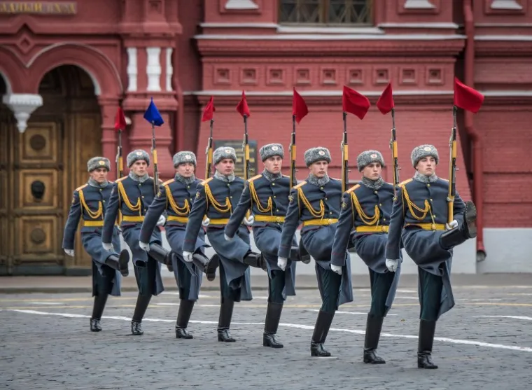 SLAVILI SOVJETSKU POBJEDU NAD NACISTIMA: Pogledajte prizore s Crvenog trga koji će vas vratiti u pro&scaron;lost