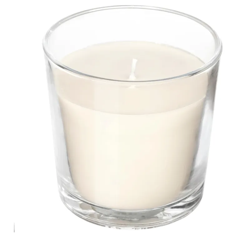 Mirisna svijeća s mirisom vanilije i vafla, Ikea, 9,90 kuna