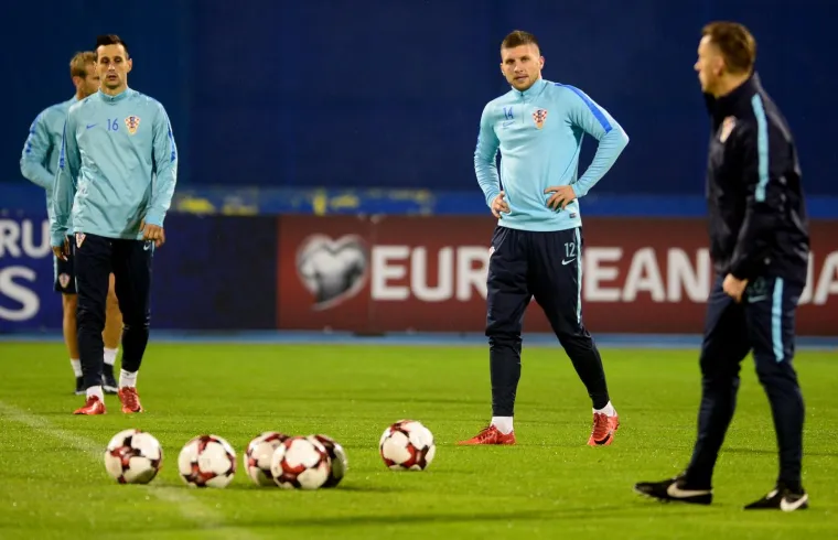 VATRENI DRIL NA KI&Scaron;NOM MAKSIMIRU: Grčka se bliži, nema mjesta opu&scaron;tanju