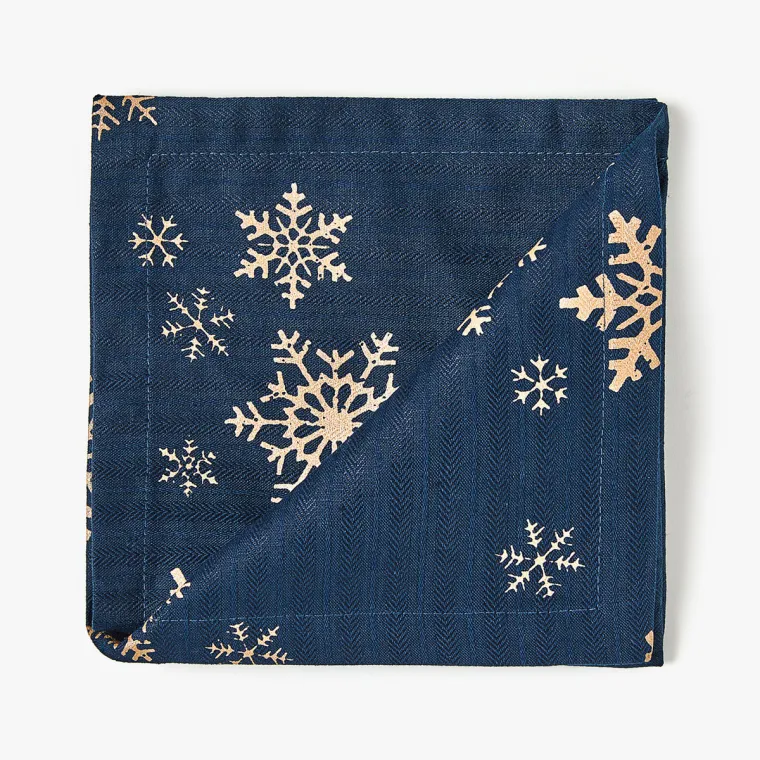 Ubrusi s božićnim uzorkom (četiri komada), 159,00 kuna