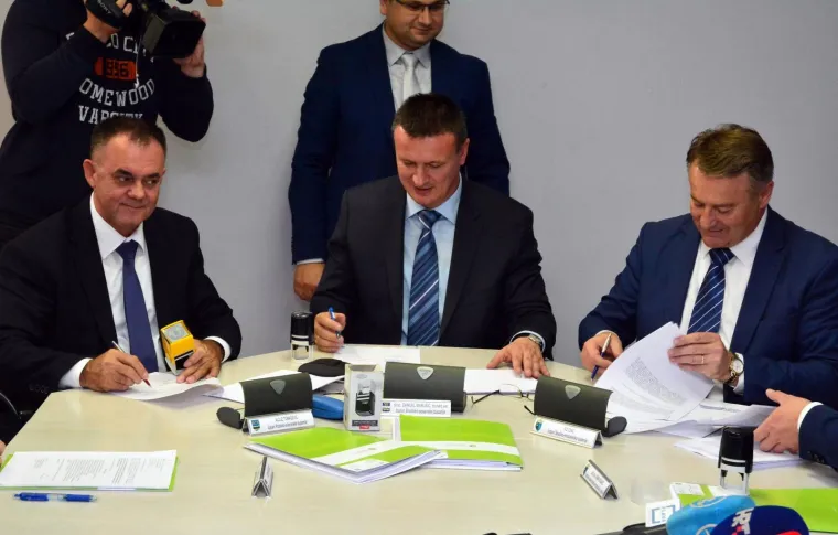 NAPOKON POTPISAN DUGO OČEKIVANI SPORAZUM: Svoj potpis na dokument stavio i župan Tomašević