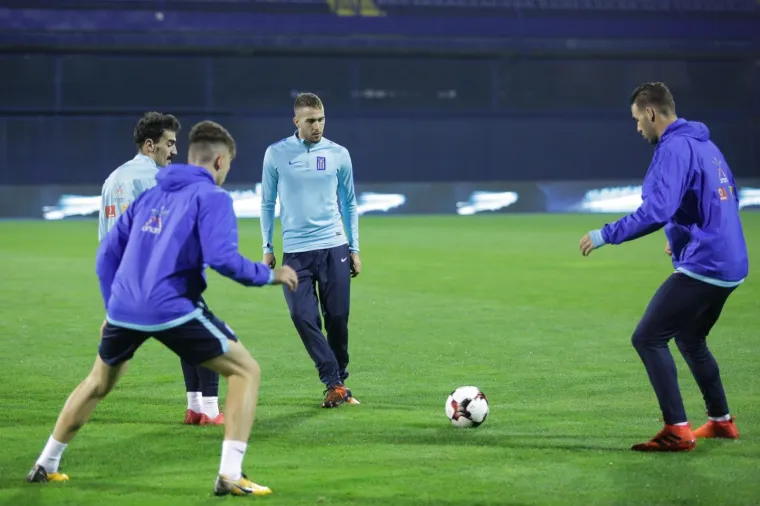 GRCI ODRADILI TRENING NA MAKSIMIRU: Pogledajte kako se suparnici Vatrenih pripremaju za prvi ogled