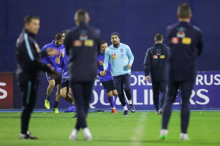 GRCI ODRADILI TRENING NA MAKSIMIRU: Pogledajte kako se suparnici Vatrenih pripremaju za prvi ogled