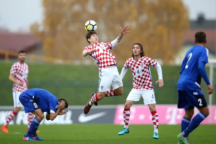 MLADI VATRENI RAZBILI SAN MARINO: I skaut Barcelone svjedočio fantastičnoj predstavi Gračanovih izabranika