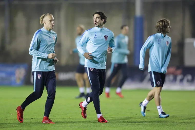 VATRENI ODRADILI TRENING NA HITREC-KACIJANU: Pogledajte kako je izgledala posljednja provjera za Grčku