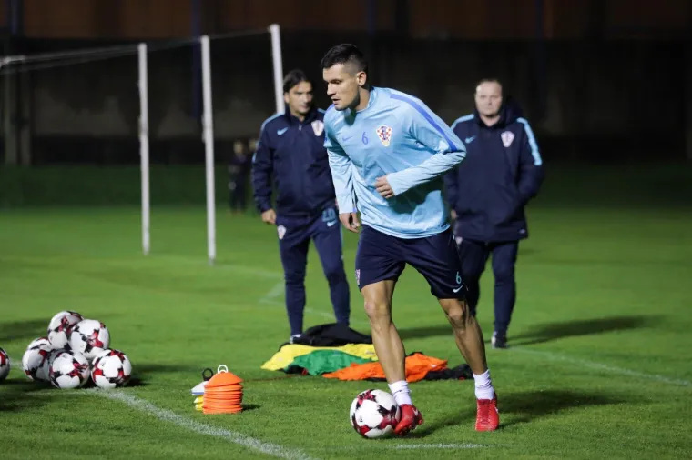 VATRENI ODRADILI TRENING NA HITREC-KACIJANU: Pogledajte kako je izgledala posljednja provjera za Grčku