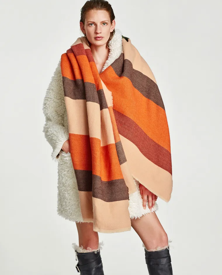 Prugasti šal u više boja, Zara, 139,90 kuna