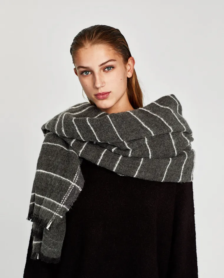 Prugasti mekani &scaron;al, Zara, 149,90 kuna