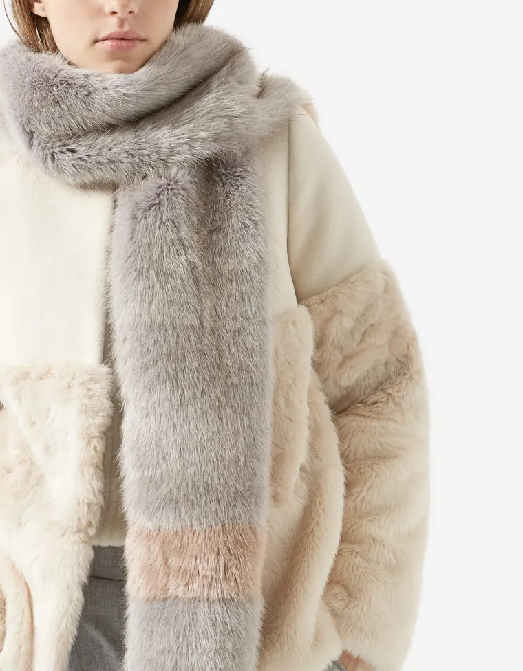 &Scaron;al od umjetnog krzna, Stradivarius, 149,90 kuna