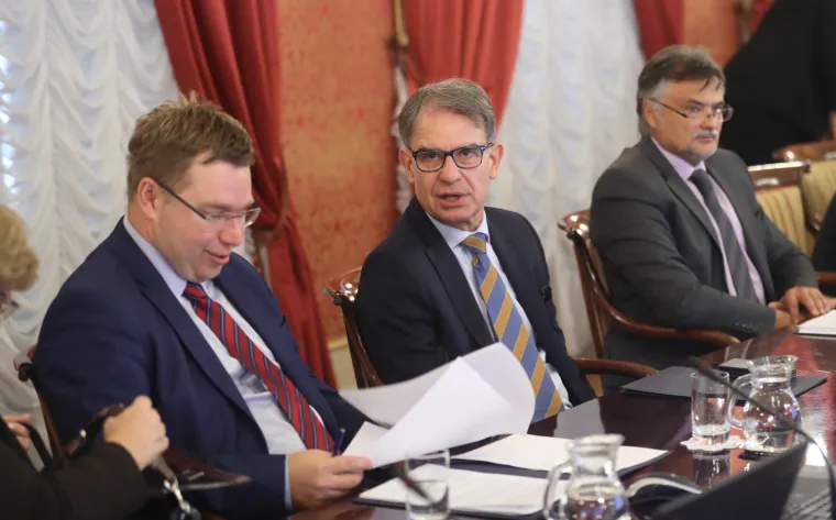 Premijer Plenković odbacio zahtjev oporbe za smjenu vlade