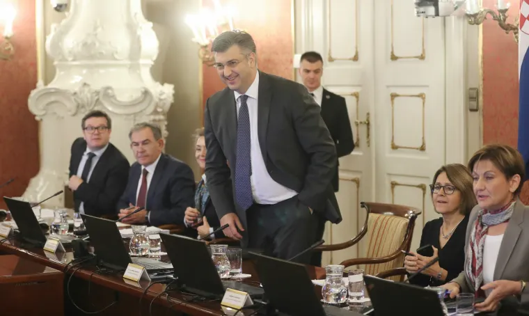 Premijer Plenković odbacio zahtjev oporbe za smjenu vlade