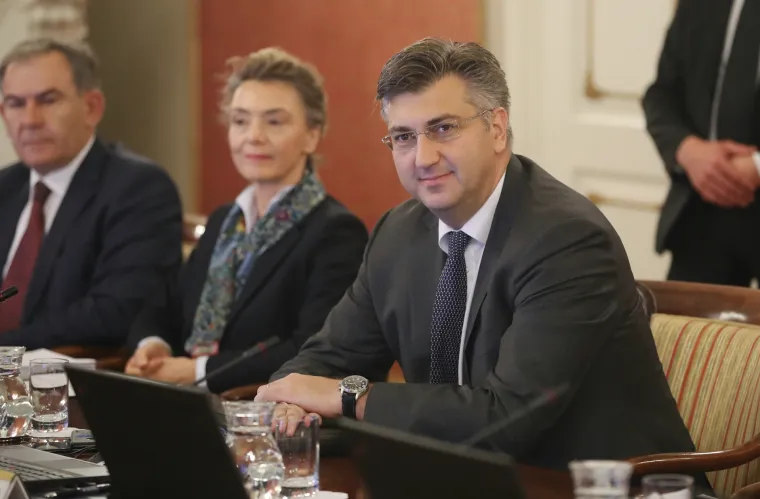 Premijer Plenković odbacio zahtjev oporbe za smjenu vlade
