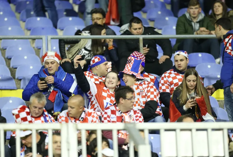 Maksimir je gorio: pogledajte scene razdraganih igrača i navijača nakon spektakularne pobjede nad Grčkom