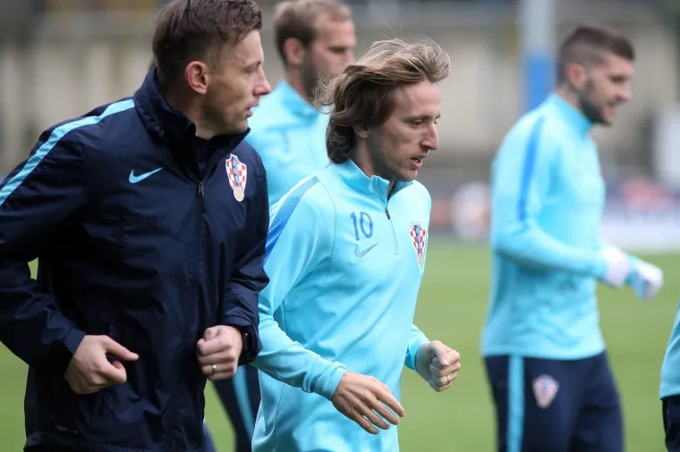 IZBORNIK IZVEO IGRAČE NA TRENING JUTRO NAKON POBJEDE: Cilj je bio oporavak igrača, Kalinić se nije pridružio momčadi