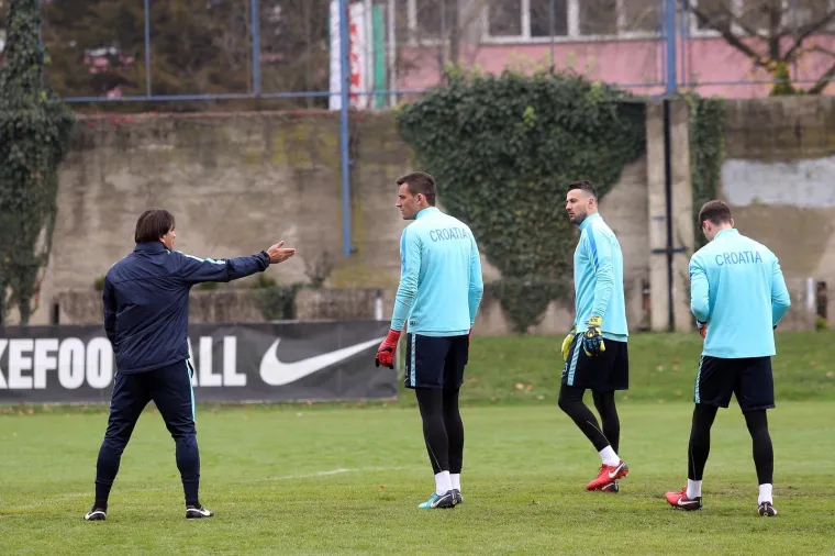 IZBORNIK IZVEO IGRAČE NA TRENING JUTRO NAKON POBJEDE: Cilj je bio oporavak igrača, Kalinić se nije pridružio momčadi