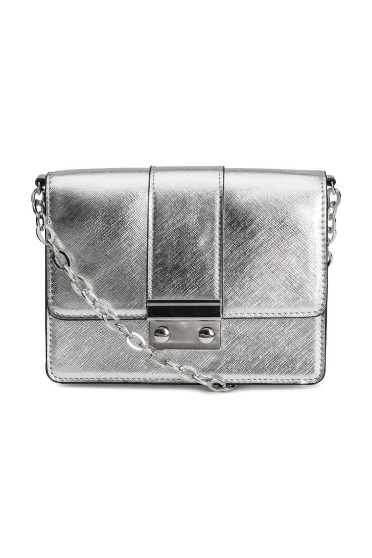 Srebrnkasta mini torba, 188,17 kuna