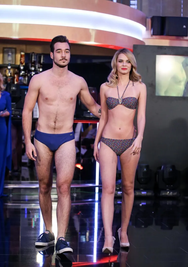 ODRŽAN IZBOR ZA MISS I MISTERA TURIZMA: Na pozornici su padali i poljupci u kupaćim kostimima