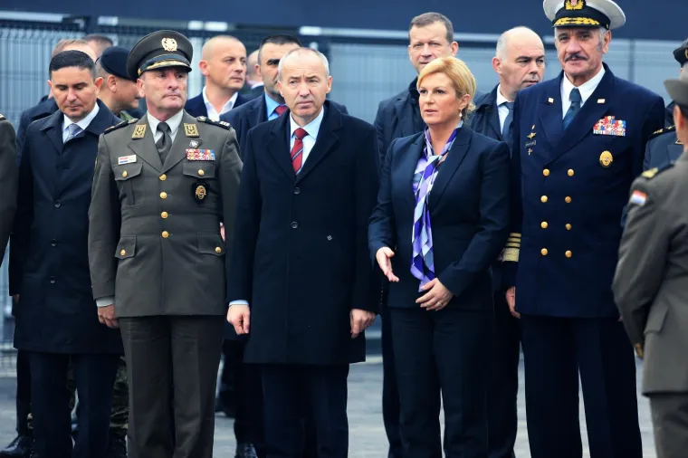 HRVATSKA VOJSKA VRATILA SE U VUKOVAR: Pogledajte kako je izgledalo svečano otvorenje vojarne