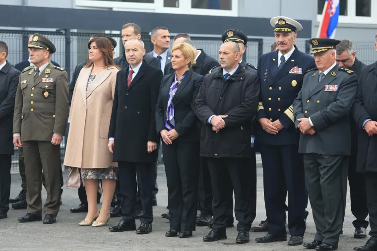 HRVATSKA VOJSKA VRATILA SE U VUKOVAR: Pogledajte kako je izgledalo svečano otvorenje vojarne