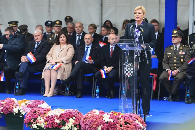 HRVATSKA VOJSKA VRATILA SE U VUKOVAR: Pogledajte kako je izgledalo svečano otvorenje vojarne